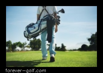 The Golf Bag That Makes Getting Around the Course a Breeze